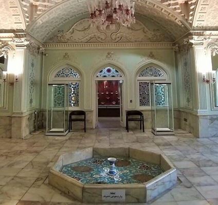 متحف قصر المرائي، معرض النور والإضاءة